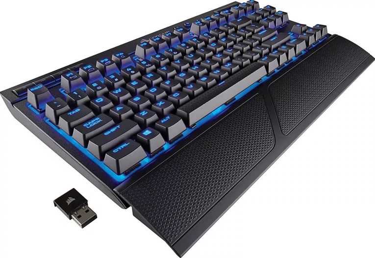 Corsair K63 Wireless