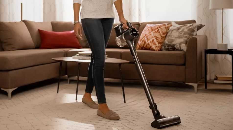 Vacuum Cleaner Paling Bagus - Kompresor LG CordZero A9