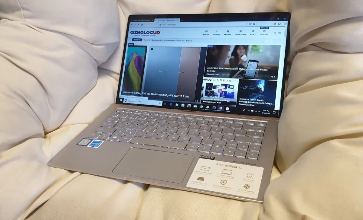 ASUS ZenBook UX333FA-A5801T